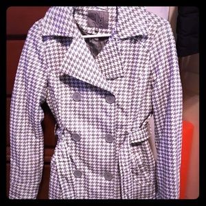 Houndstooth pea coat
